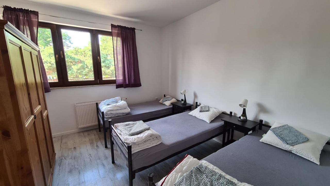 Urocze Apartamenty Na Wsi Goledzinow Exterior foto